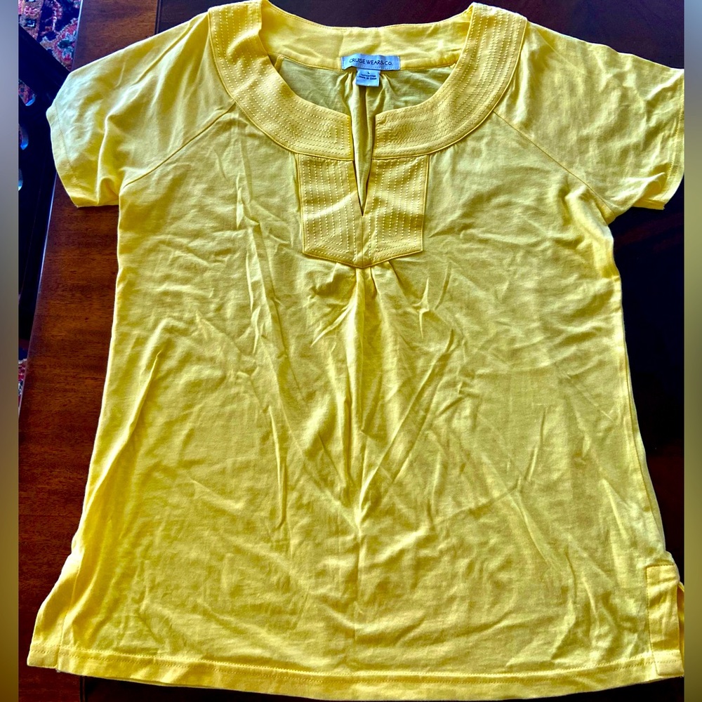 Cruise Wear&Co Made in China 100%Cotton Women Yellow Short Sleeve T-Shirt Size L